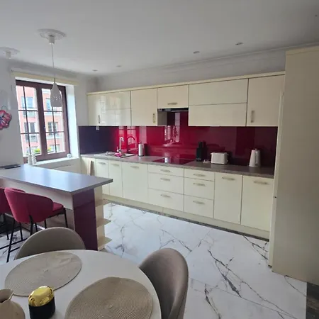 Appartement M&g Przy Bramie Targowej *